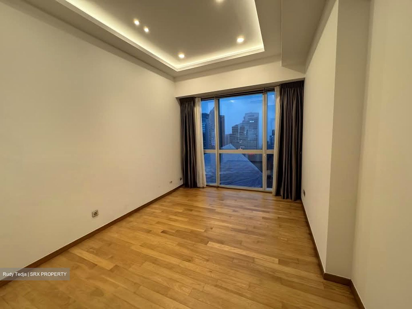 Marina Bay Residences (D1), Condominium #612648761